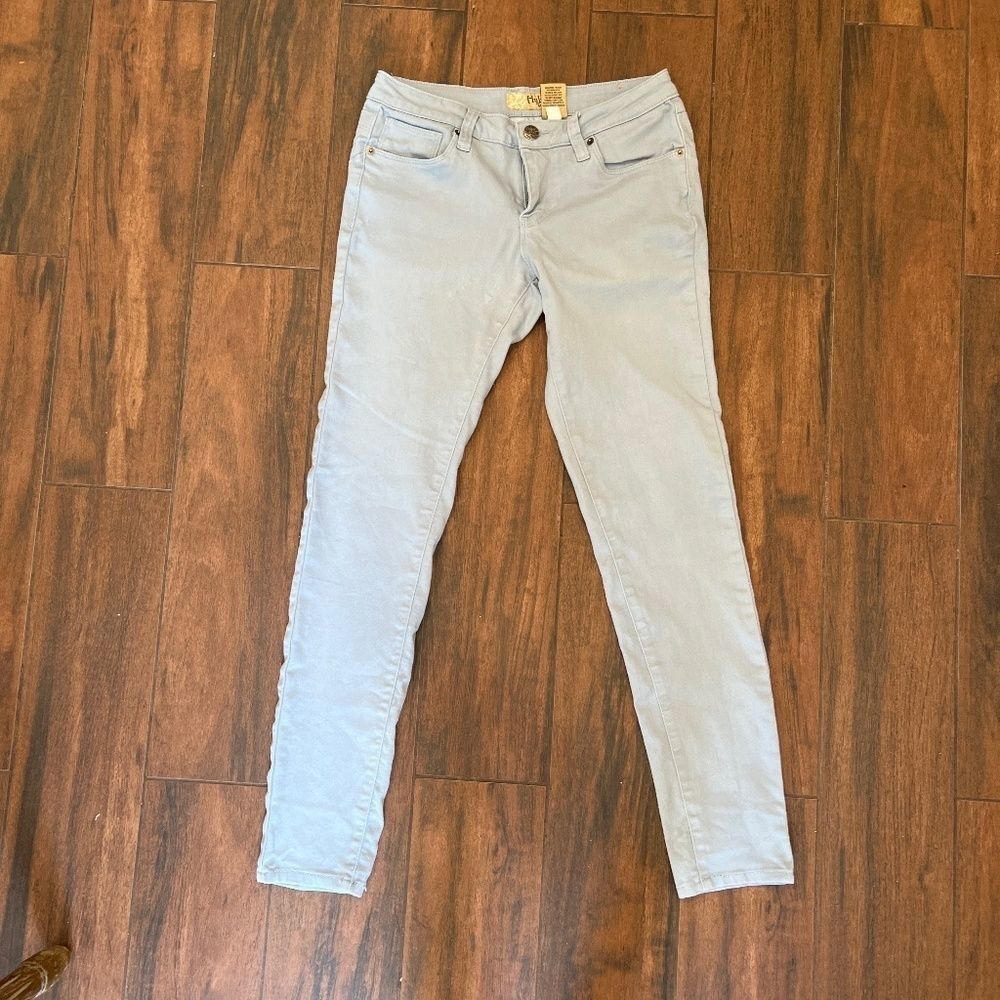 Women's Light Wash jean’s. 510